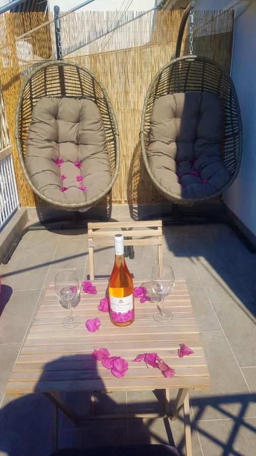 Wow Penthouse Boutique In The Heart Of Historical Center Apartment เอเธนส์ ภายนอก รูปภาพ